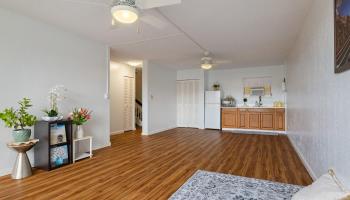 Colonnade on the Greens condo # 2102, Aiea, Hawaii - photo 3 of 25