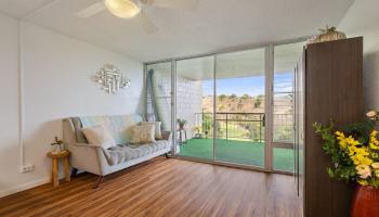 Colonnade on the Greens condo # 2102, Aiea, Hawaii - photo 6 of 25