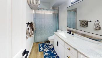 Colonnade on the Greens condo # 51101, Aiea, Hawaii - photo 5 of 12