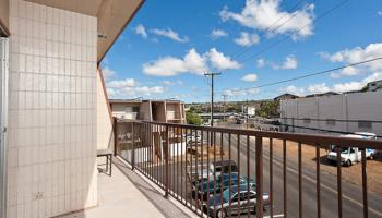 Pearl Ridge Terraces condo # 326, Aiea, Hawaii - photo 5 of 7