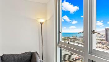 988 Halekauwila condo # 3305, Honolulu, Hawaii - photo 5 of 25
