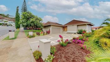 989 Kaluanui Rd Honolulu - Rental - photo 1 of 25