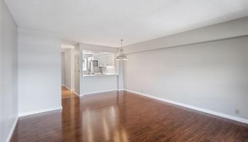 Harbor Pointe condo # 403, Aiea, Hawaii - photo 4 of 25