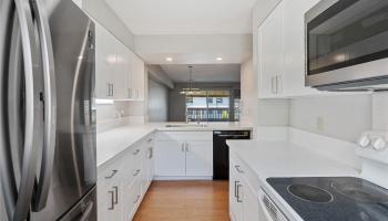 Harbor Pointe condo # 403, Aiea, Hawaii - photo 6 of 19