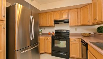 990 Ala Nanala Street Honolulu - Rental - photo 3 of 17