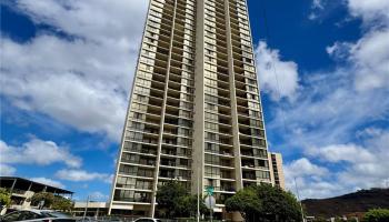 Franklin Towers condo # 32C, Honolulu, Hawaii - photo 1 of 12