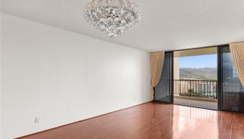 Franklin Towers condo # 32C, Honolulu, Hawaii - photo 2 of 24