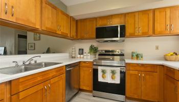 Franklin Towers condo # PHA, Honolulu, Hawaii - photo 4 of 20