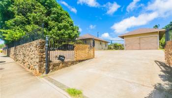 99-028  Moanalua Road Aiea Area, PearlCity home - photo 3 of 21