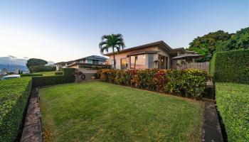 99-136  Kihewa Place Aiea Heights, PearlCity home - photo 2 of 25