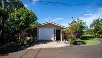 99-139  Heen Way Aiea Heights, PearlCity home - photo 2 of 25