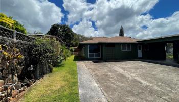 99-2 Kaamilo Street Aiea - Rental - photo 2 of 7