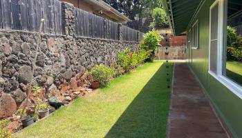 99-2 Kaamilo Street Aiea - Rental - photo 3 of 7