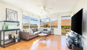 99-354  Honohono Street Aiea Heights, PearlCity home - photo 3 of 20