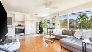 99-354  Honohono Street Aiea Heights, PearlCity home - photo 5 of 20