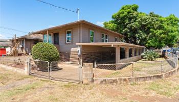 99-42  Kauhale Street Aiea Area, PearlCity home - photo 3 of 25