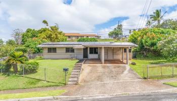 99-588  Auhau Place Halawa, PearlCity home - photo 2 of 25
