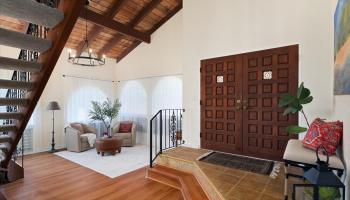 99-631  Hoio Street Aiea Heights, PearlCity home - photo 3 of 25