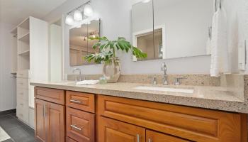 99-631  Hoio Street Aiea Heights, PearlCity home - photo 5 of 25