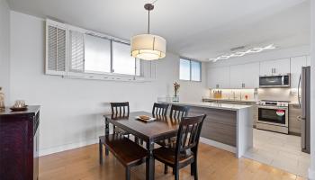 999 Wilder condo # 1603, Honolulu, Hawaii - photo 6 of 25