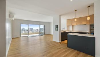 999 Wilder Ave Honolulu - Rental - photo 2 of 24