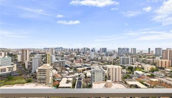 999 Wilder Ave Honolulu - Rental - photo 6 of 24