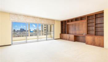 999 Wilder condo # 305, Honolulu, Hawaii - photo 6 of 25