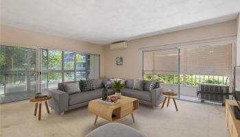 999 Wilder condo # 401, Honolulu, Hawaii - photo 3 of 25