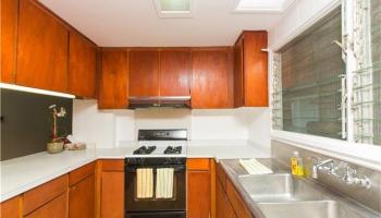 Moanalua Valley, Honolulu home - photo 4 of 25