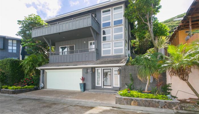 10  Prospect Street Punchbowl Area, Honolulu home - photo 1 of 25