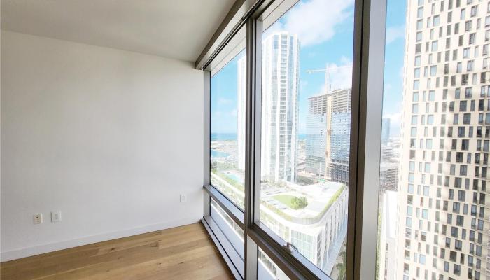 1001 Queen St Honolulu - Rental - photo 1 of 25