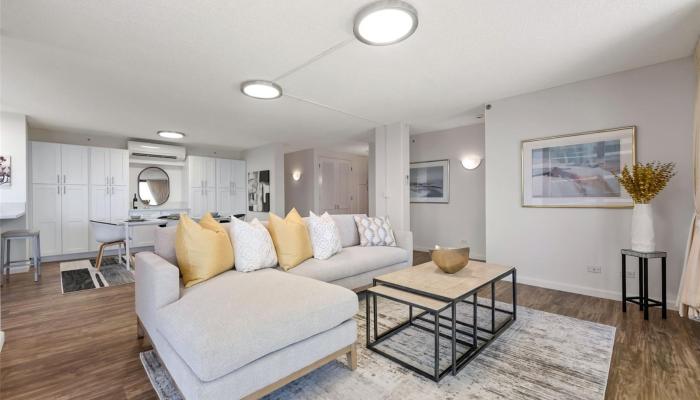 1015 Wilder condo # 903, Honolulu, Hawaii - photo 1 of 25