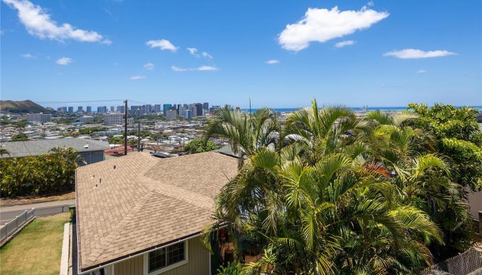 1017  Lolena Street Kamehameha Heights, Honolulu home - photo 1 of 1