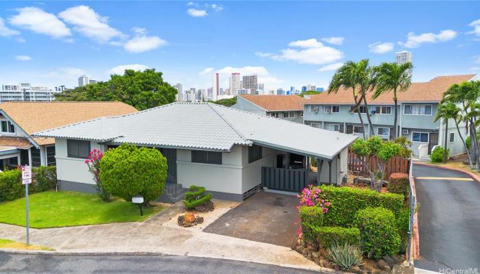 1018  2nd Ave Kaimuki, Diamond Head home - photo 1 of 1