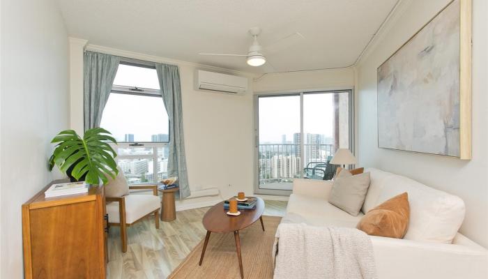 Maunaihi Terrace condo # 903, Honolulu, Hawaii - photo 1 of 1