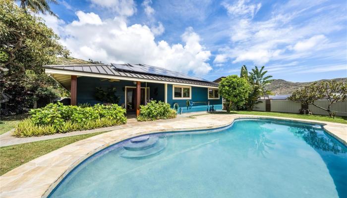1035  Kamaole Street Kalama Valley, Hawaii Kai home - photo 1 of 25