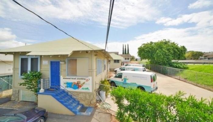 1039 11th Ave Honolulu Oahu commercial real estate photo1 of 17