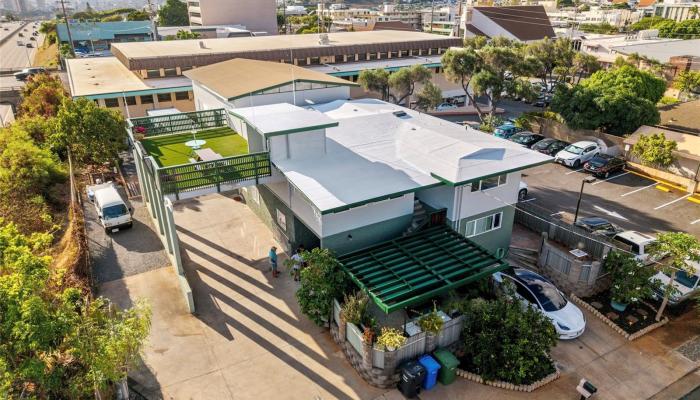 1040  13th Ave Kaimuki, Diamond Head home - photo 1 of 1