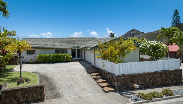 1053  Kamehame Drive Kamehame Ridge, Hawaii Kai home - photo 1 of 1