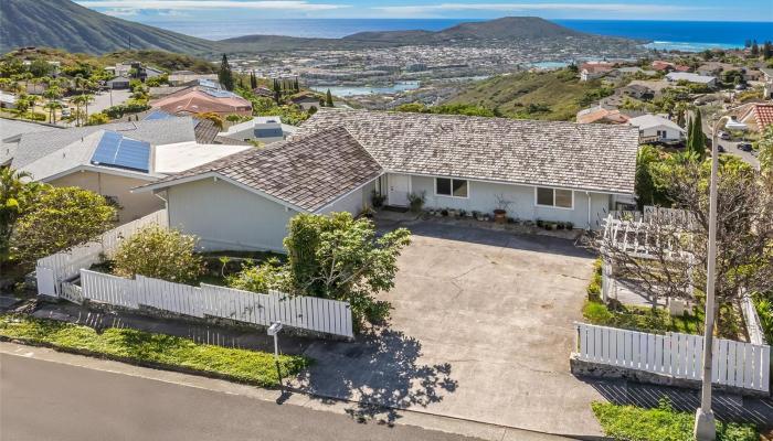 1059  Kalihiwai Place Mariners Ridge, Hawaii Kai home - photo 1 of 25