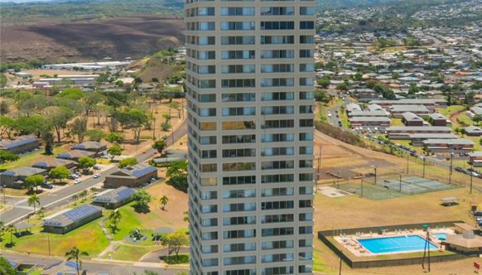 1060 Kamehameha Hwy Pearl City - Rental - photo 1 of 17