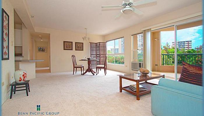 Country Club Village 3 condo # 207, Honolulu, Hawaii - photo 1 of 1