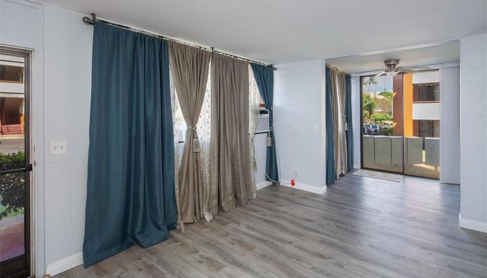 1107 Acacia Rd Pearl City - Rental - photo 1 of 16