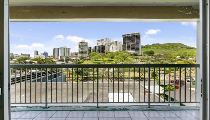 Wilder House condo # 707, Honolulu, Hawaii - photo 1 of 1