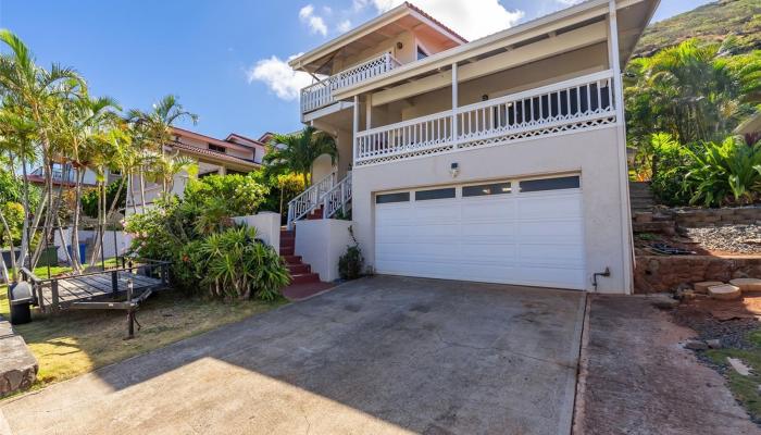 1120  Kahului Street Kalama Valley, Hawaii Kai home - photo 1 of 24