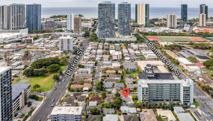 1128 Elm Street Honolulu - Multi-family - photo 1 of 23