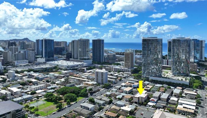 Rycroft Manor condo # 302, Honolulu, Hawaii - photo 1 of 22