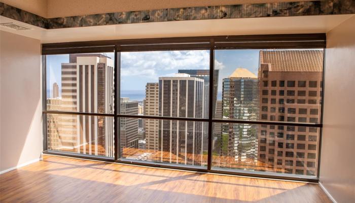 Century Square condo # 3312, Honolulu, Hawaii - photo 1 of 1