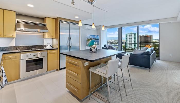 Capitol Place condo # 1401, Honolulu, Hawaii - photo 1 of 22