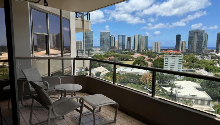 Admiral Thomas Apts condo # 1504, Honolulu, Hawaii - photo 1 of 1